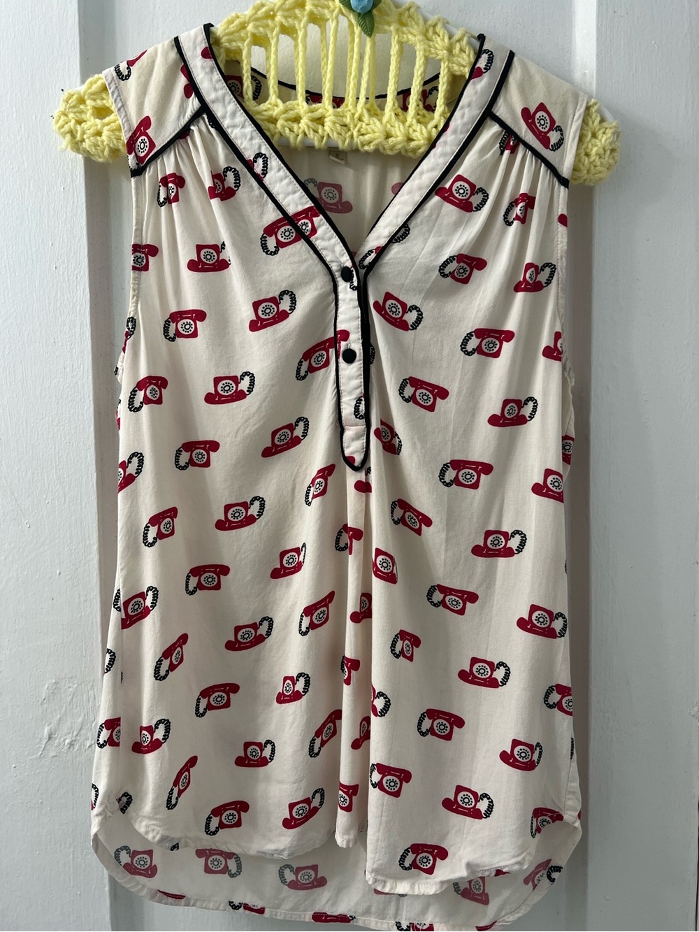 ModCloth Cafe Au Soliel in Telephone Sleeveless Top